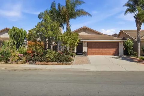 Exterior - 1055 Eagle Dr, Salinas, CA 93905 photo 3 of 14