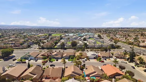 View/Area - 1055 Eagle Dr, Salinas, CA 93905 photo 3 of 4
