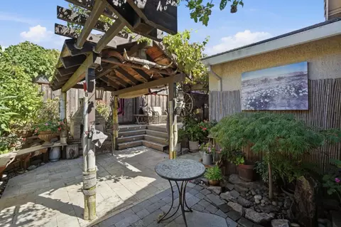 Exterior - 1055 Eagle Dr, Salinas, CA 93905 photo 8 of 14