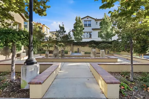 Exterior - 408 Tasman Dr, Sunnyvale, CA 94089 photo 4 of 4