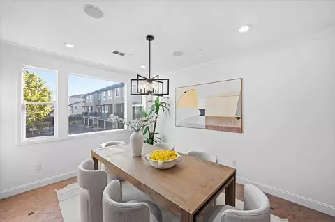 Dining - 408 Tasman Dr, Sunnyvale, CA 94089 photo 5 of 5