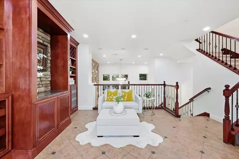 Entry Way - 408 Tasman Dr, Sunnyvale, CA 94089 photo 3 of 5