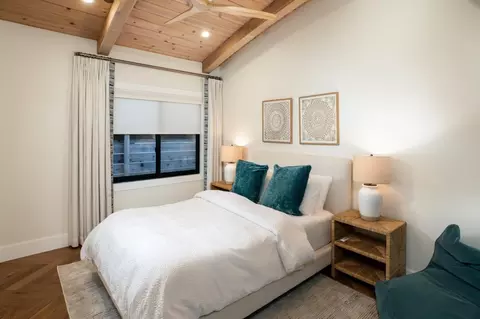 Bedroom - 638 Beach Dr, Aptos, CA 95003 photo 2 of 6