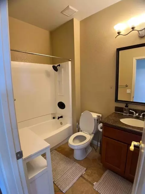 Bath - 3695 Stevenson Blvd UNIT E305, Fremont, CA 94538 photo 2 of 2