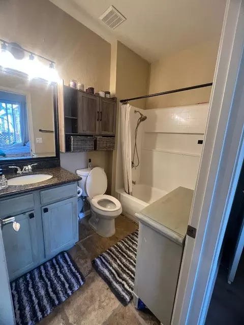 Bath - 3695 Stevenson Blvd UNIT E305, Fremont, CA 94538 photo 1 of 2