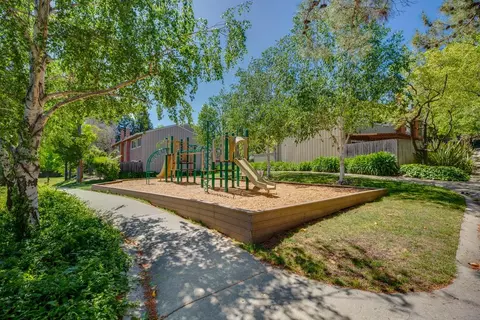 Exterior - 22964 Longdown Rd, Cupertino, CA 95014 photo 30 of 39