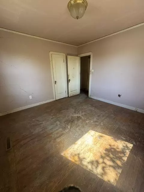 Bedroom - 69 D St, Vallejo, CA 94590 photo 2 of 4