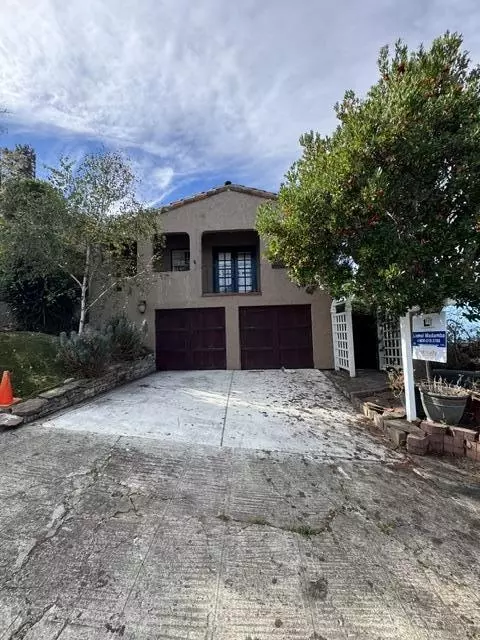 Exterior - 69 D St, Vallejo, CA 94590 photo 3 of 11