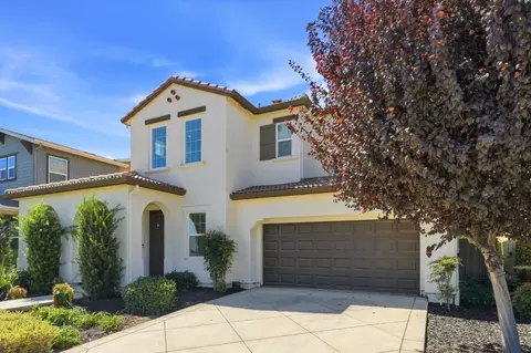 Exterior - 4723 Avalon St, Tracy, CA 95377 photo 2 of 5