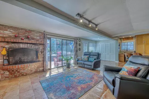 Living - 202 Edinburgh Ave, Monterey, CA 93940 photo 2 of 3