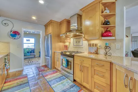 Kitchen - 202 Edinburgh Ave, Monterey, CA 93940 photo 5 of 6