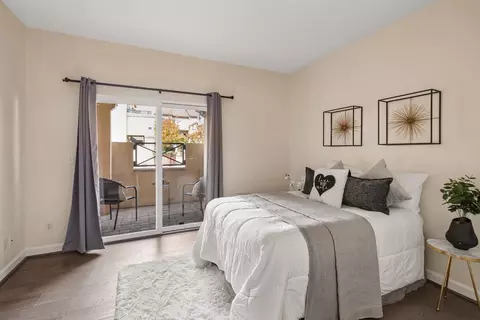 Bedroom - 108 Bryant St 25, Mountain View, CA 94041 photo 1 of 3