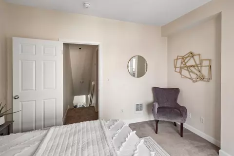 Bedroom - 108 Bryant St 25, Mountain View, CA 94041 photo 3 of 3