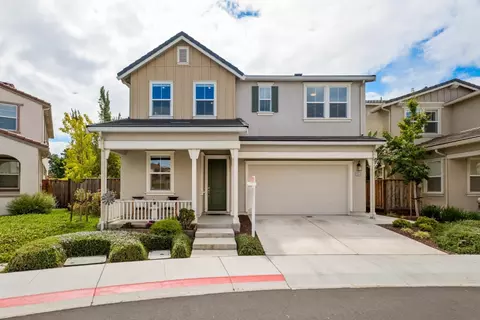 Exterior - 39946 Waxwing Dr, Newark, CA 94560 photo 8 of 9