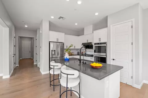 Entry Way - 39946 Waxwing Dr, Newark, CA 94560 photo 1 of 2