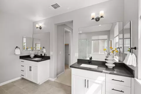 Bath - 39946 Waxwing Dr, Newark, CA 94560 photo 5 of 5