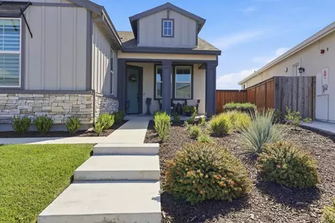 Exterior - 1158 Crescent Ave, Manteca, CA 95336 photo 4 of 22