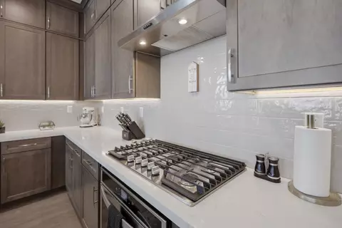 Kitchen - 1158 Crescent Ave, Manteca, CA 95336 photo 5 of 7