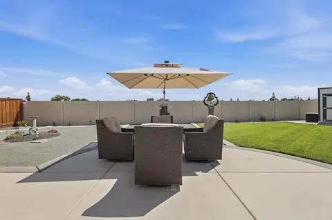 Exterior - 1158 Crescent Ave, Manteca, CA 95336 photo 13 of 22