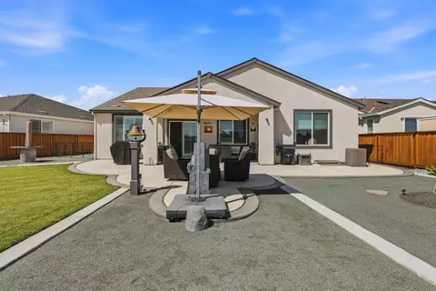 Exterior - 1158 Crescent Ave, Manteca, CA 95336 photo 9 of 22