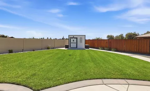 Exterior - 1158 Crescent Ave, Manteca, CA 95336 photo 16 of 22