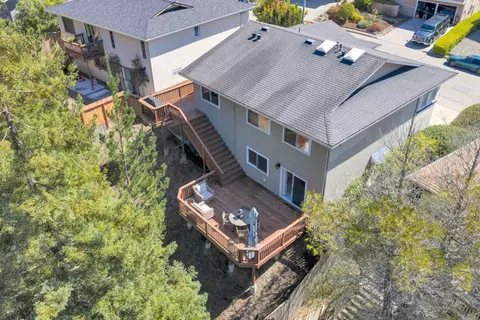 Exterior - 1117 Rainier Ave, Pacifica, CA 94044 photo 9 of 9