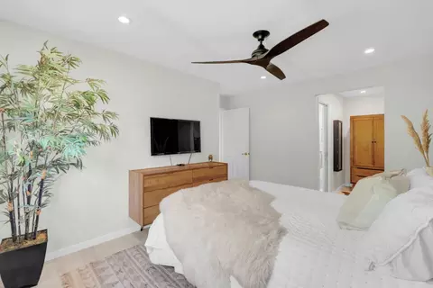 Bedroom - 1117 Rainier Ave, Pacifica, CA 94044 photo 3 of 5