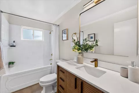 Bath - 1735 Tahoe Dr, Milpitas, CA 95035 photo 5 of 5