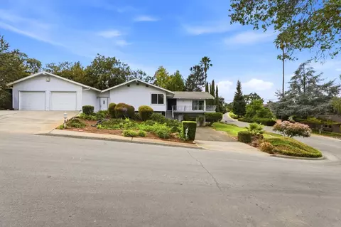 1218 Wooded Hills Dr, San Jose, CA 95120