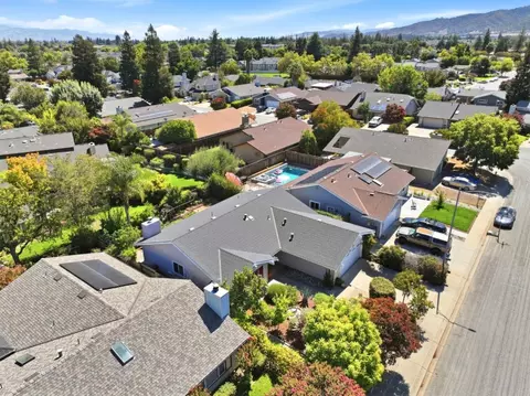 View/Area - 8568 Silvia St, Gilroy, CA 95020 photo 14 of 17