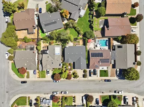 View/Area - 8568 Silvia St, Gilroy, CA 95020 photo 3 of 17