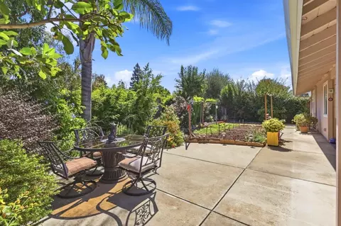 Exterior - 8568 Silvia St, Gilroy, CA 95020 photo 6 of 8