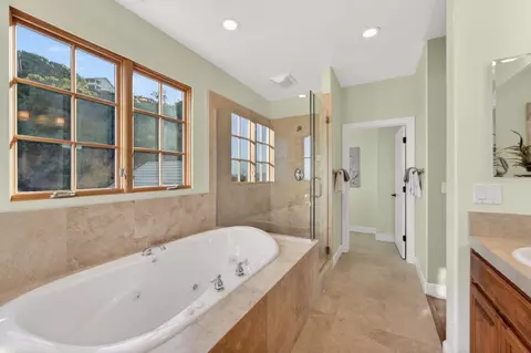 Bath - 17599 Montebello Rd, Cupertino, CA 95014 photo 5 of 8