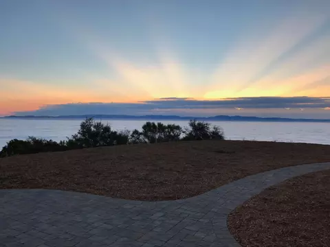 View/Area - 17599 Montebello Rd, Cupertino, CA 95014 photo 6 of 9