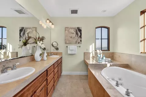 Bath - 17599 Montebello Rd, Cupertino, CA 95014 photo 3 of 8