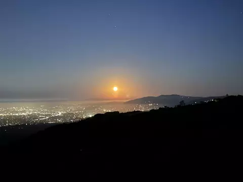 View/Area - 17599 Montebello Rd, Cupertino, CA 95014 photo 9 of 9