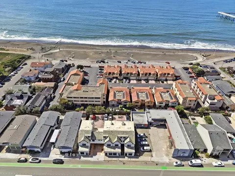 View/Area - 2338 Palmetto Ave, Pacifica, CA 94044 photo 5 of 11