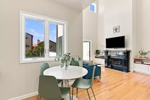 Dining - 2338 Palmetto Ave, Pacifica, CA 94044 photo 1 of 1