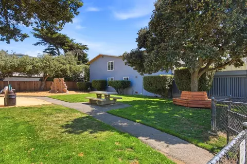 Exterior - 2338 Palmetto Ave, Pacifica, CA 94044 photo 5 of 6