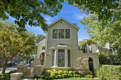 872 Waverley St, Palo Alto, CA 94301