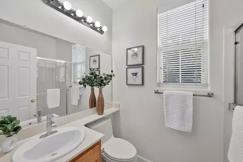 Bath - 233 Lighthouse Dr, Watsonville, CA 95076 photo 2 of 2