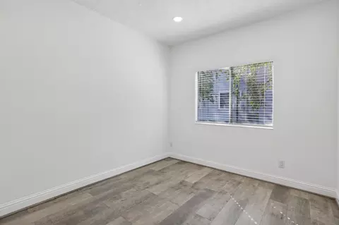 Bedroom - 482 Shadowgraph Dr, San Jose, CA 95110 photo 2 of 5