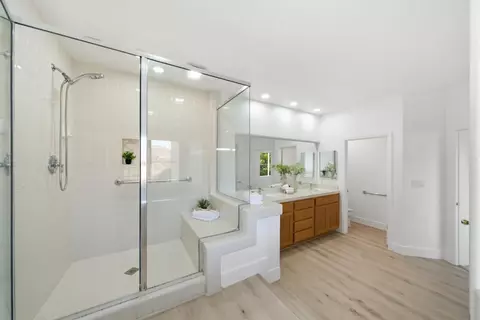Bath - 7668 Buckeye Ct, Dublin, CA 94568 photo 3 of 4
