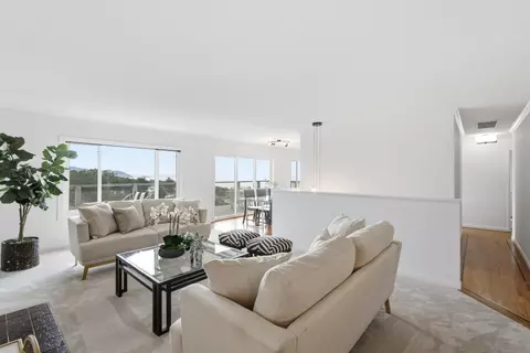 Living - 613 Farallon Ave, Pacifica, CA 94044 photo 2 of 6