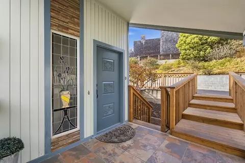 Entry Way - 613 Farallon Ave, Pacifica, CA 94044 photo 2 of 6