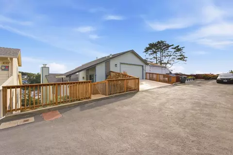Exterior - 613 Farallon Ave, Pacifica, CA 94044 photo 3 of 11