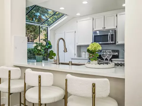 Kitchen - 175 Sherland Ave, Mountain View, CA 94043 photo 4 of 4