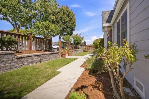 Exterior - 1035 Chadbourne Ave, Millbrae, CA 94030 photo 6 of 13