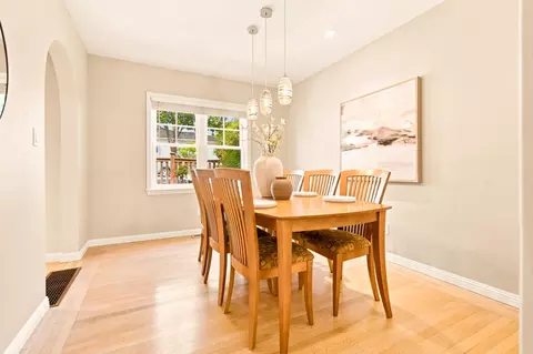 Dining - 1035 Chadbourne Ave, Millbrae, CA 94030 photo 3 of 4
