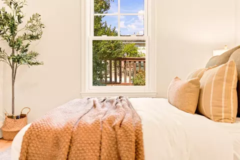 Bedroom - 1035 Chadbourne Ave, Millbrae, CA 94030 photo 3 of 9